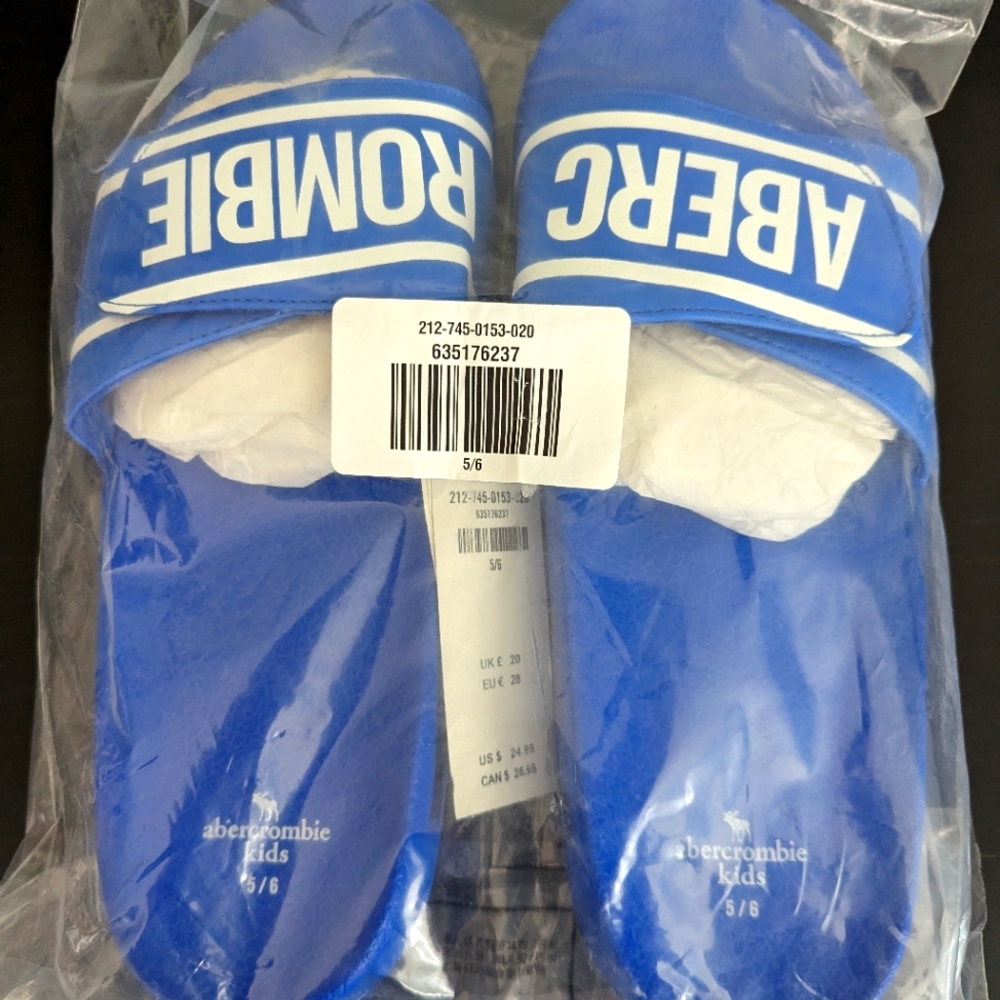 Abercrombie Kids Velcro Slides